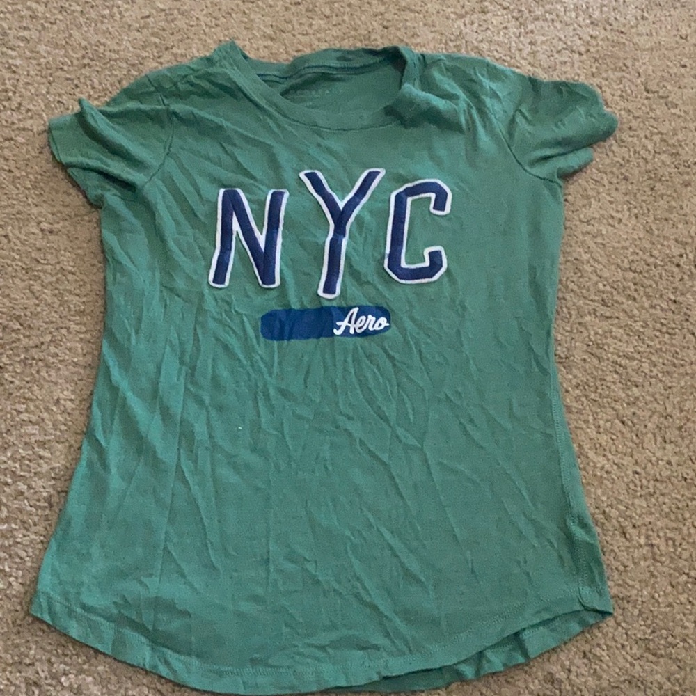 short sleeve dark green tee shirt